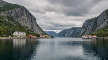 Lysefjorden, camping, hotellopphold, reisesammenligning, naturopplevelse, reisetips